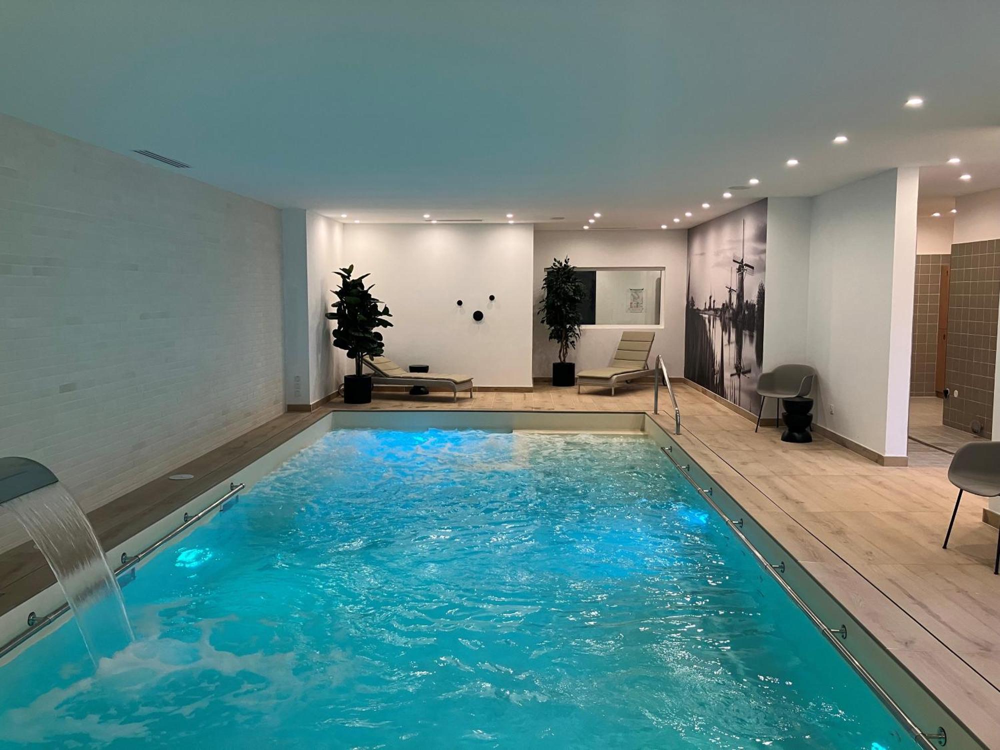 Montana Bussy Saint Georges Aparthotel Bagian luar foto