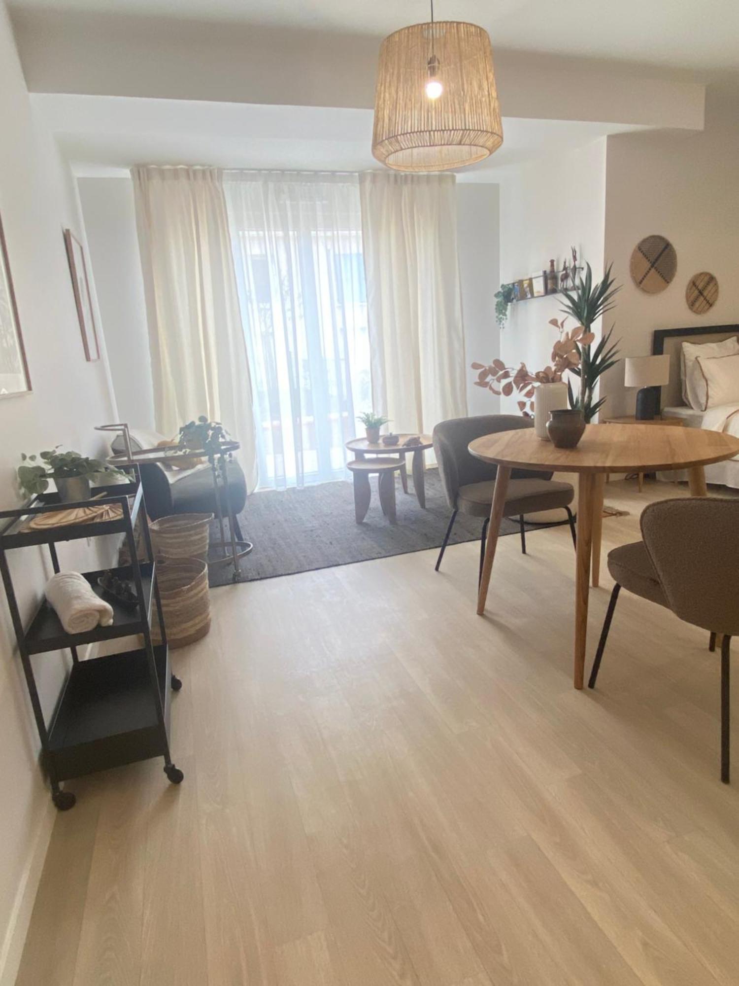 Montana Bussy Saint Georges Aparthotel Bagian luar foto